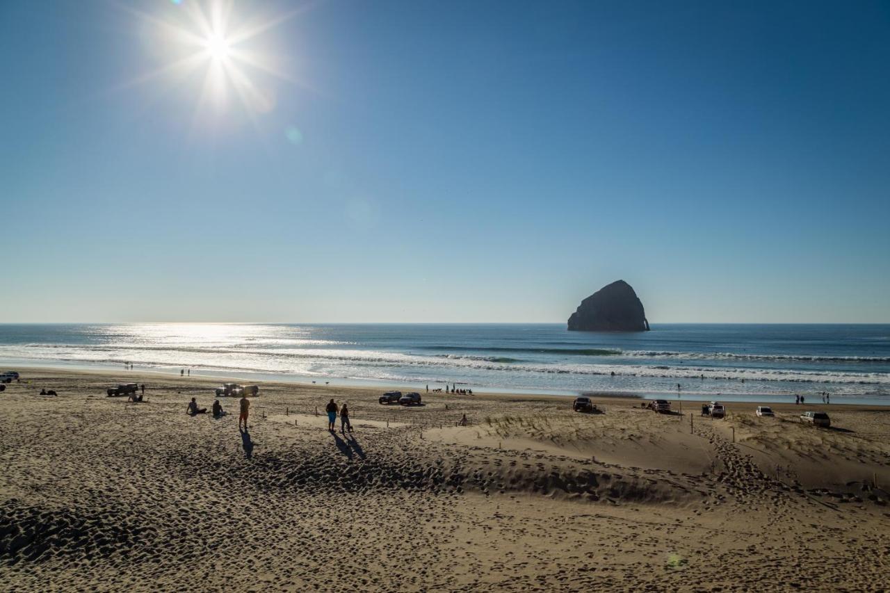 Headlands Coastal Lodge & Spa Pacific City Exterior foto